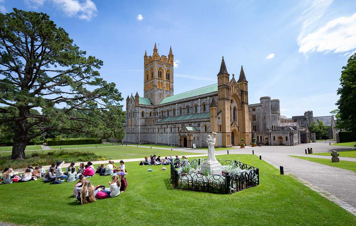 Buckfastleigh and Buckfast Abbey area